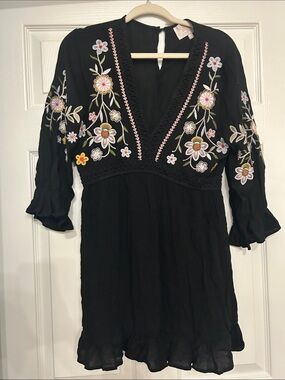 Francesca's Collections Black Floral Embroidered Mini Dress